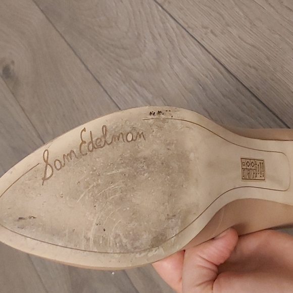 Sam Edelman Nude Leathrt Heels with snakeskin and metallic accent - Picture 4 of 5